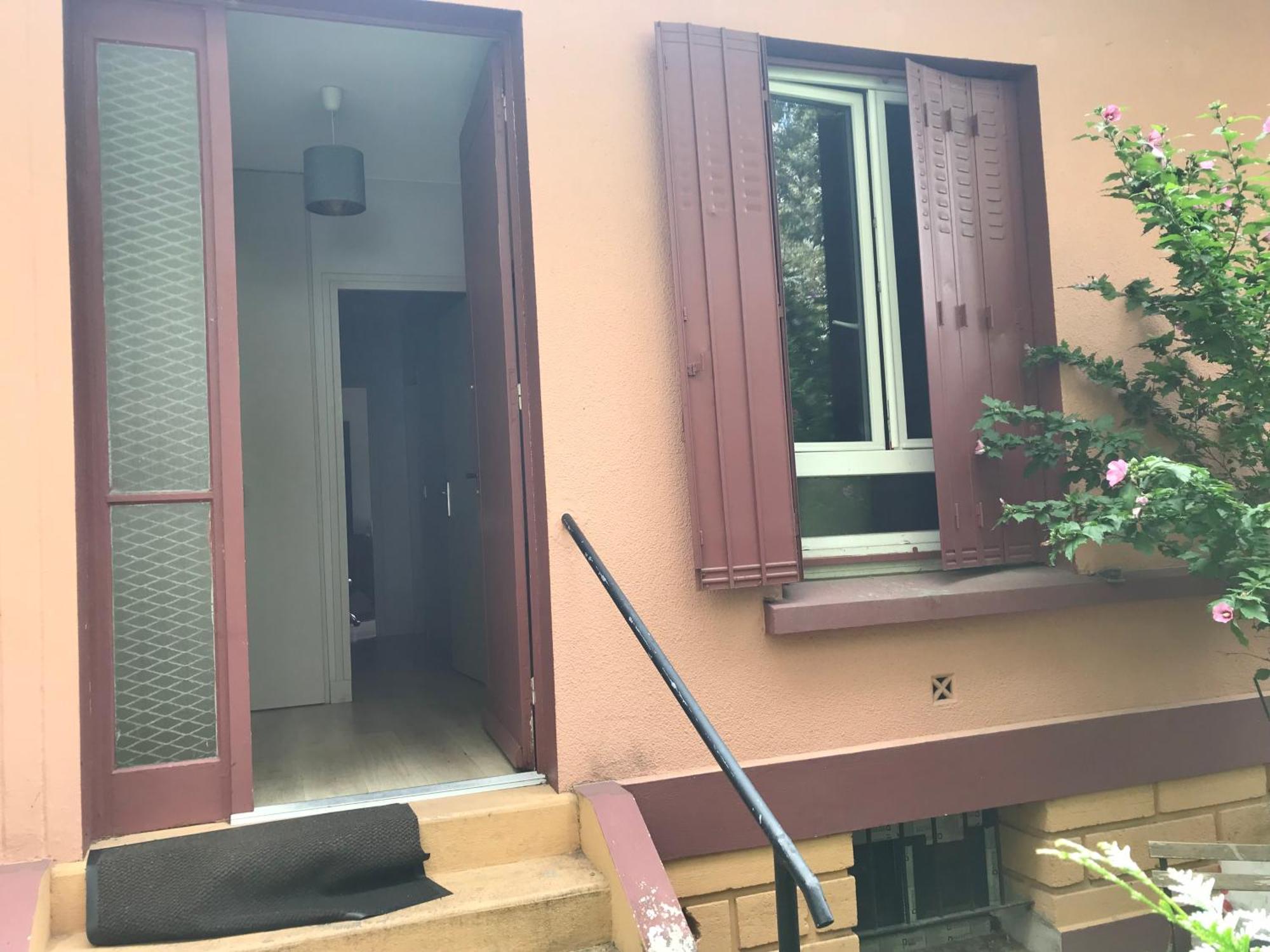Pavillon 1 A 4 Personnes Chez L'Habitant Parfait Pour Une Famille باغنيو المظهر الخارجي الصورة